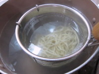 䥂